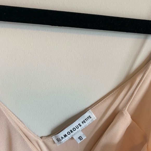 Pink lace dress - Picture 3 of 3